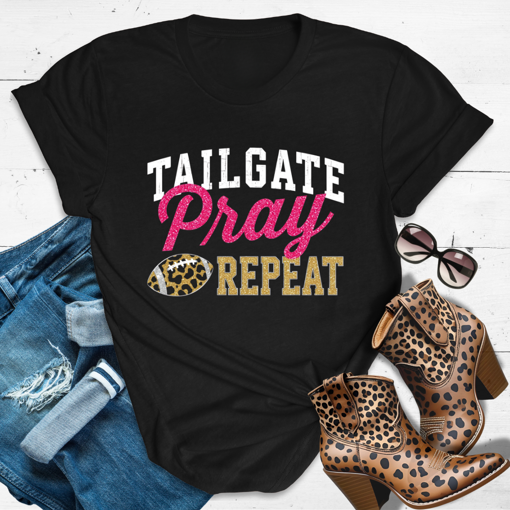 TAILGATE, PRAY, REPEAT.™ Tee — Faith. Food. Football.